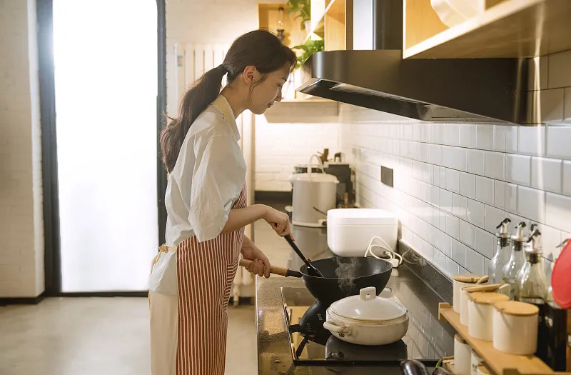 油烟机如何突破性能与维护的极限?(图3) 油烟机如何突破性能与维护的极限?(图3)