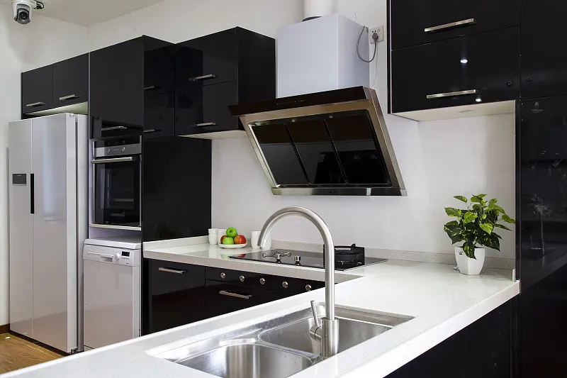 无烟之战：从参数内卷到智慧升维，油烟机如何重塑厨房体验边界？(图1)