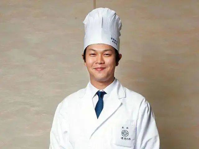 日本人对川菜狂热背后,竟藏着三代中国厨师的秘密(图12) 日本人对川菜狂热背后,竟藏着三代中国厨师的秘密(图12)